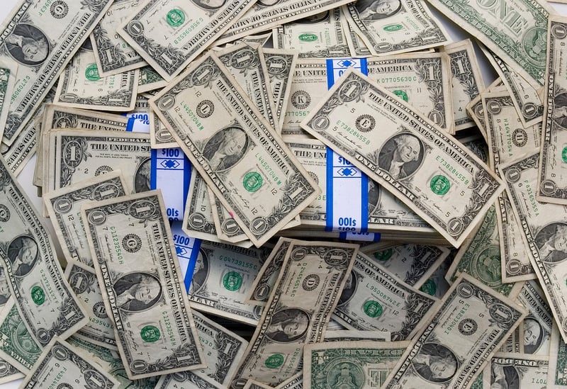 Budget Travel Hacks